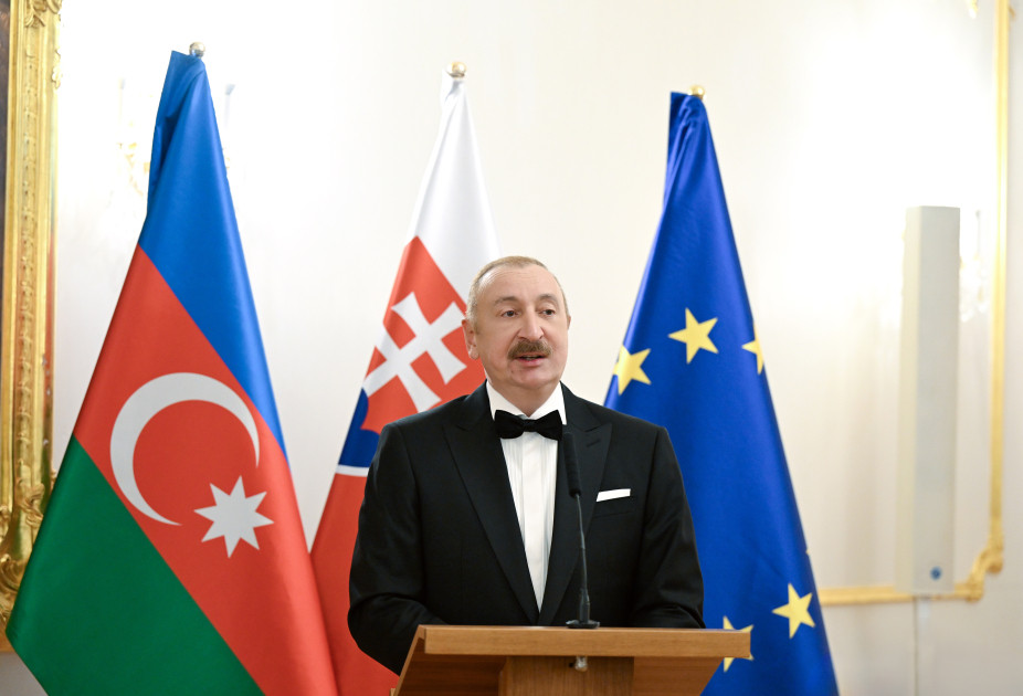 Azərbaycan Prezidenti: Strateji tərəfdaşlıq nailiyyətləri güclü körpülər yaradacaq