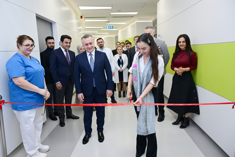 Leyla Əliyeva Liv Bona Dea Hospitalında Sümük iliyi nəqli mərkəzinin açılışında iştirak edib