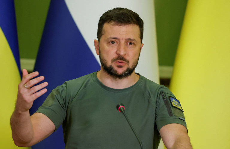Zelenski atəşkəsə ehtiyac olduğunu bildirib
