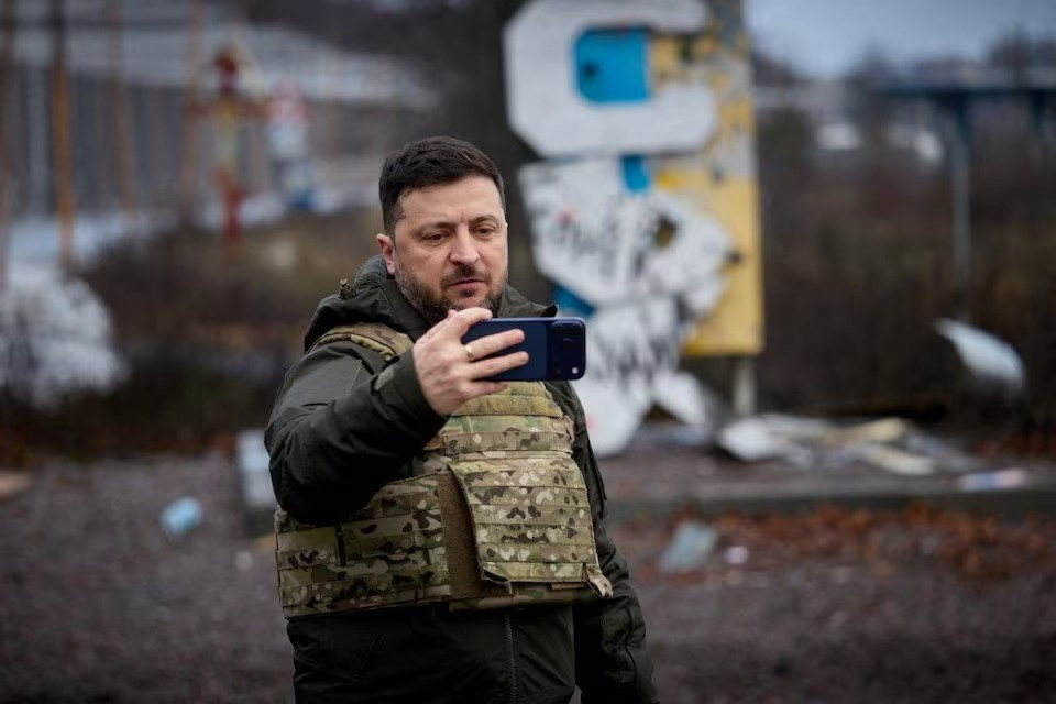 Zelenski: Kupyansk düşmənin iddia etdiyi kimi ələ keçirilməyib