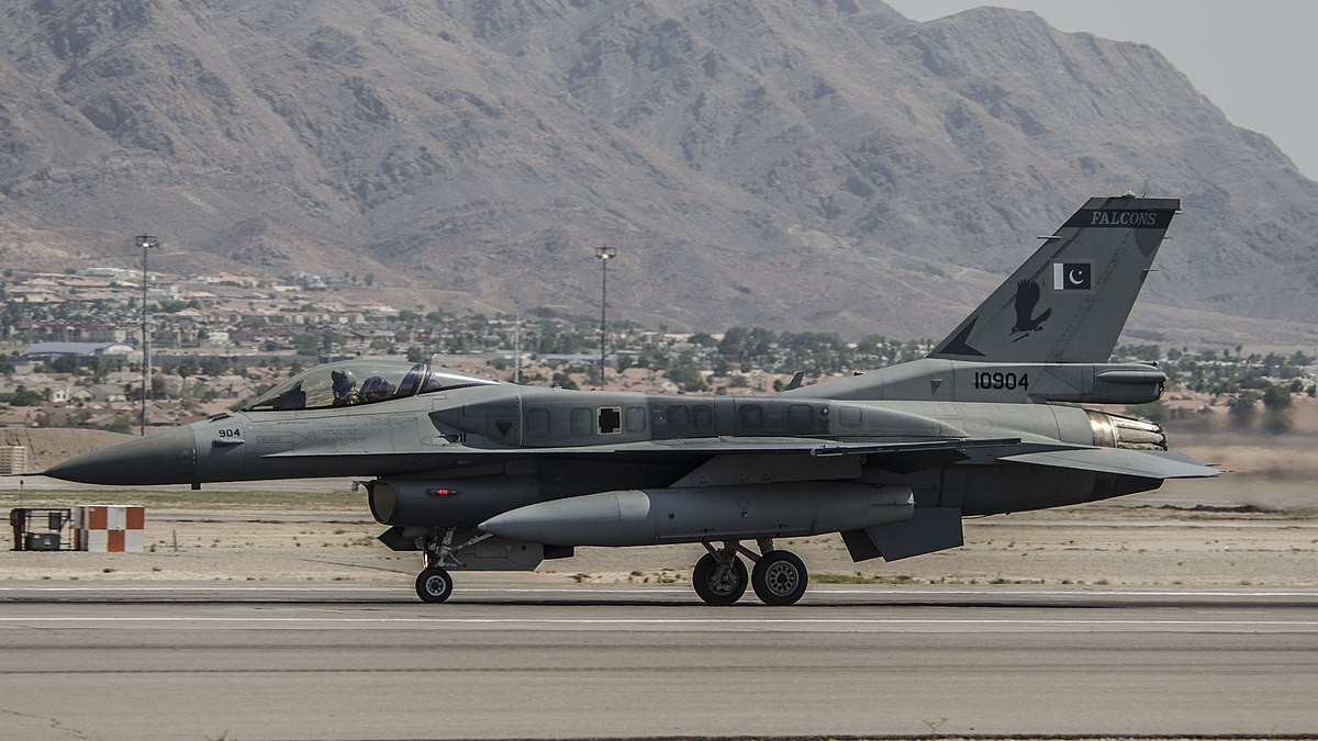 ABŞ Pakistanın F-16 təyyarələrini modernləşdirir