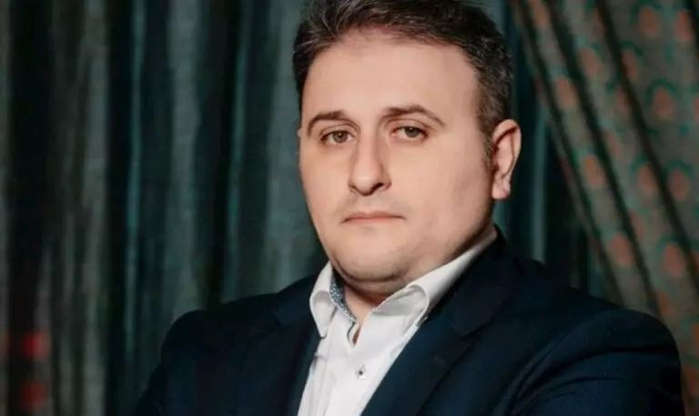 Nazir: Hazırda 15 özəl şirkət müdafiə sənayesi sahəsində lisenziya əsasında fəaliyyət göstərir