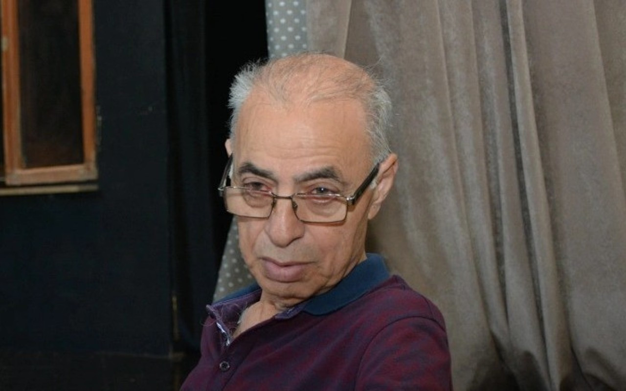 Əməkdar artist Nadir Hüseynov vəfat edib