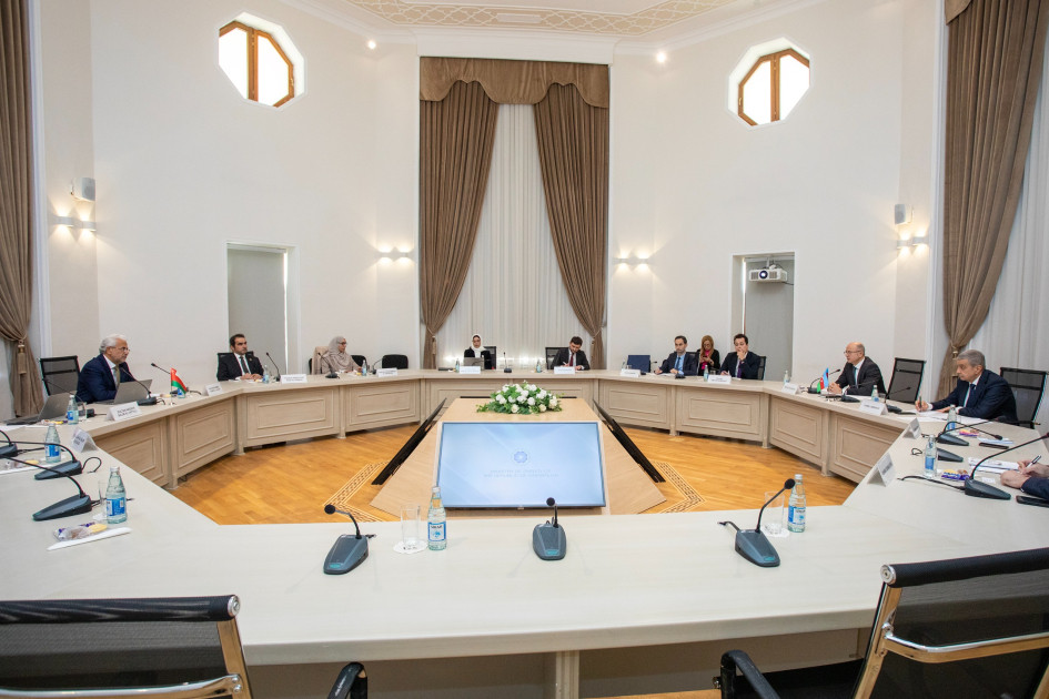 Azərbaycan və Oman enerji sahəsində əməkdaşlıq imkanlarını müzakirə ediblər