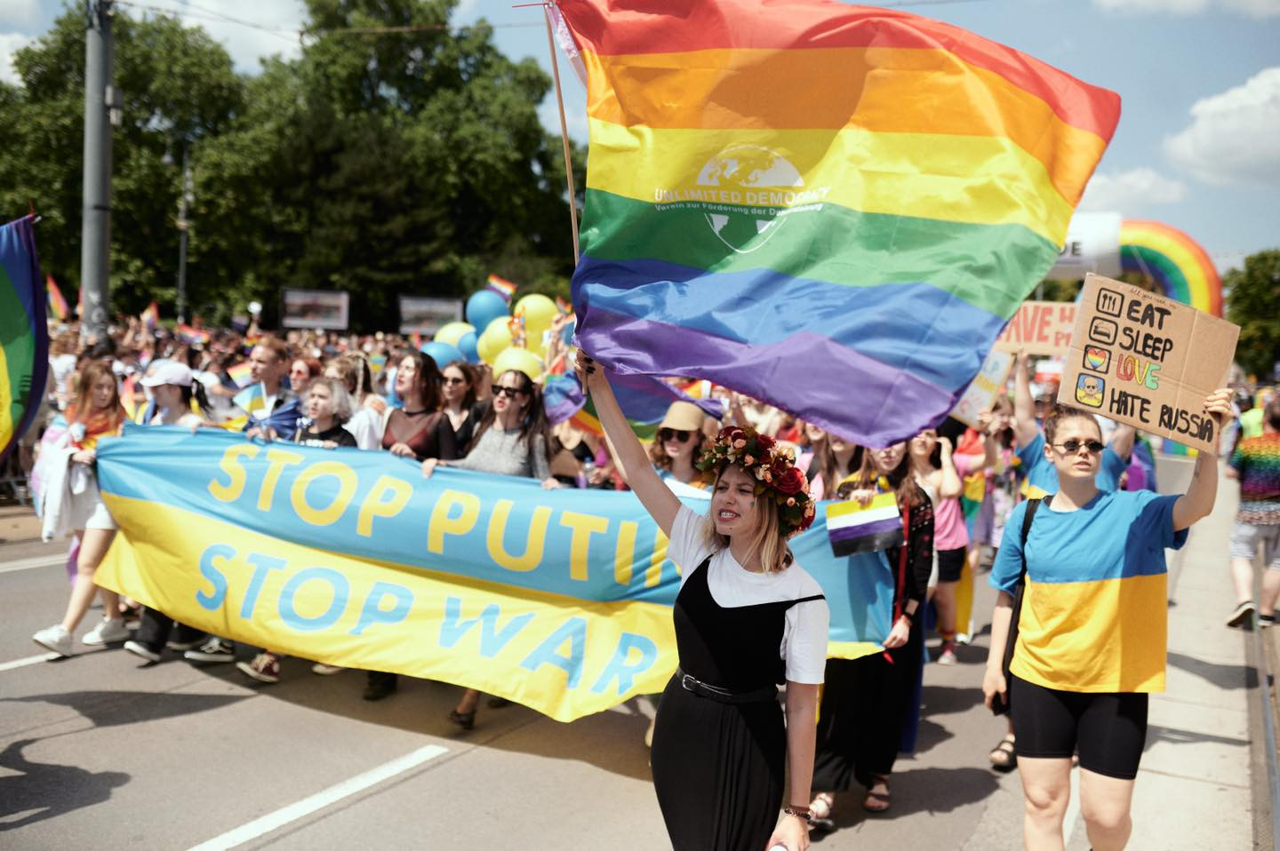 Qazaxıstanda LGBT təbliğatı qadağan edildi