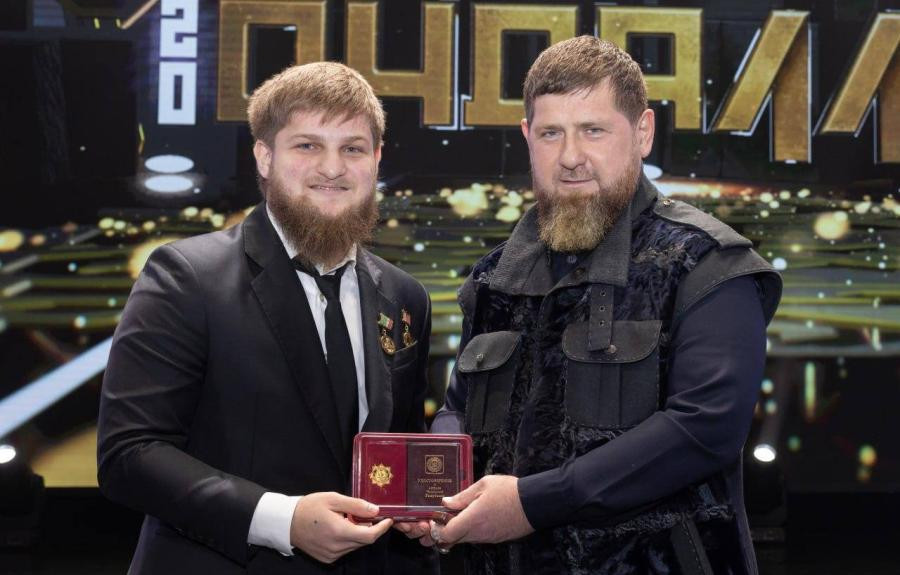 Ramzan Kadırov idmana verdiyi töhfələrə görə daha bir mükafat alıb