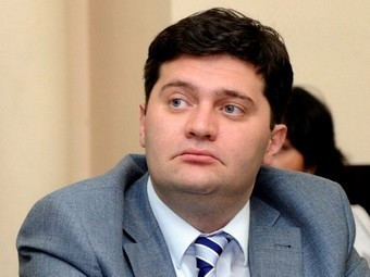 Gürcüstanın keçmiş müdafiə naziri həbs edilib