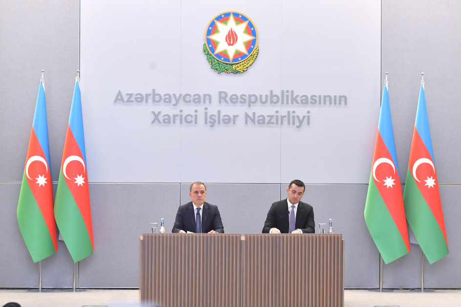 Xarici İşlər Nazirliyində cari ilin yekunlarına həsr olunan mətbuat konfransı keçirilib