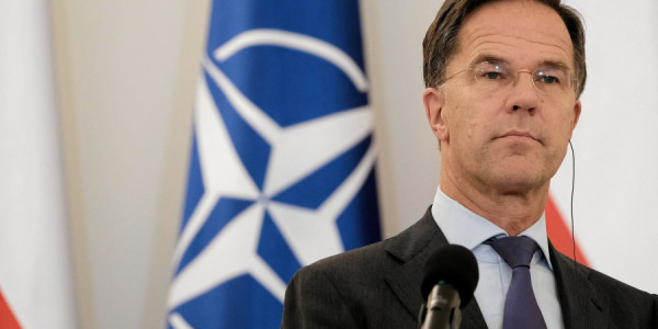 NATO baş katibi Ukraynanın Rusiyadan çox güclü olduğunu bildirib