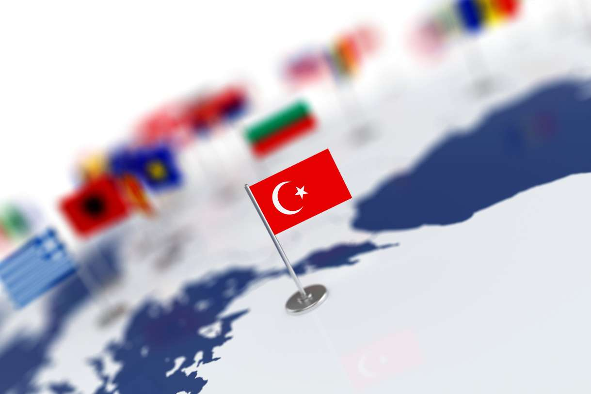 Rusiyanın Türk dünyası ilə bağlı tərəddüdü Azərbaycanla münasibətlərə necə təsir edir?
