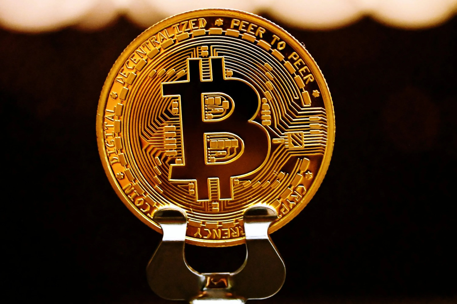 Bitcoin təxminən 3 faiz bahalaşıb