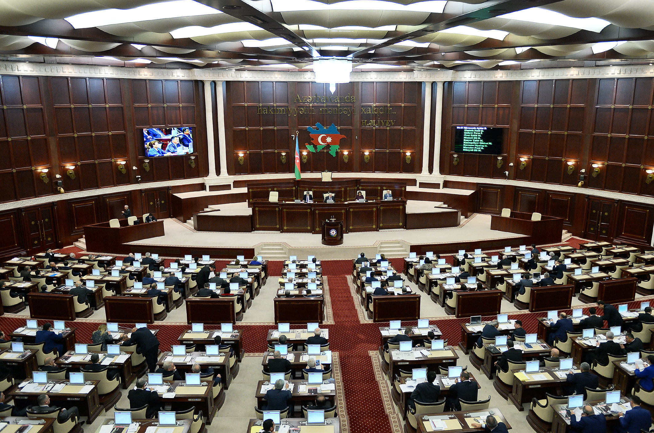 Milli Məclisin payız sessiyasının son plenar iclası keçirilir
