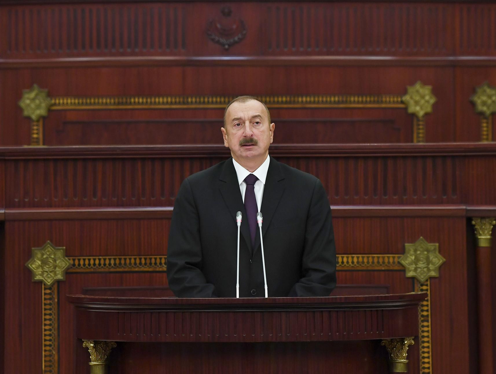 MM Dünya Azərbaycanlılarının Həmrəyliyi Günü münasibətilə İlham Əliyevi təbrik edib