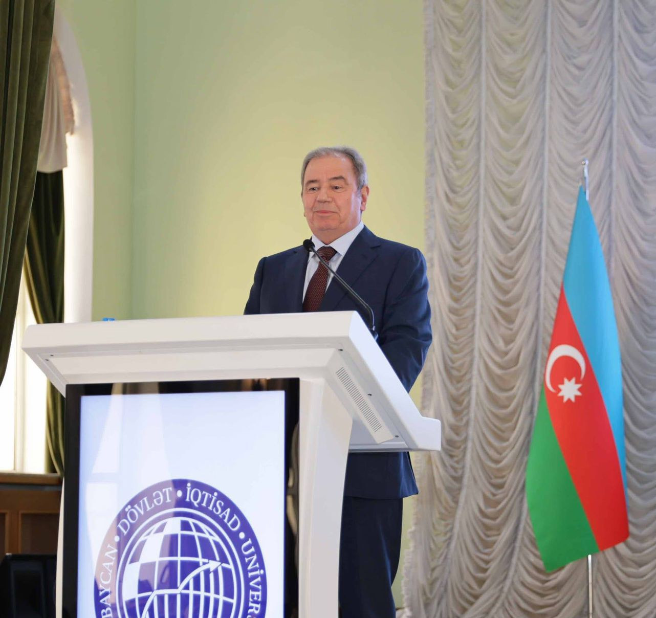 Akademik Əli Abbasov: Süni intellektin tətbiqi elm və təhsildə keyfiyyətcə yeni mərhələ yaradır