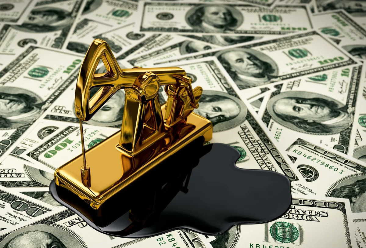 Azərbaycan neftinin qiyməti 131 dollardan aşağı düşüb
