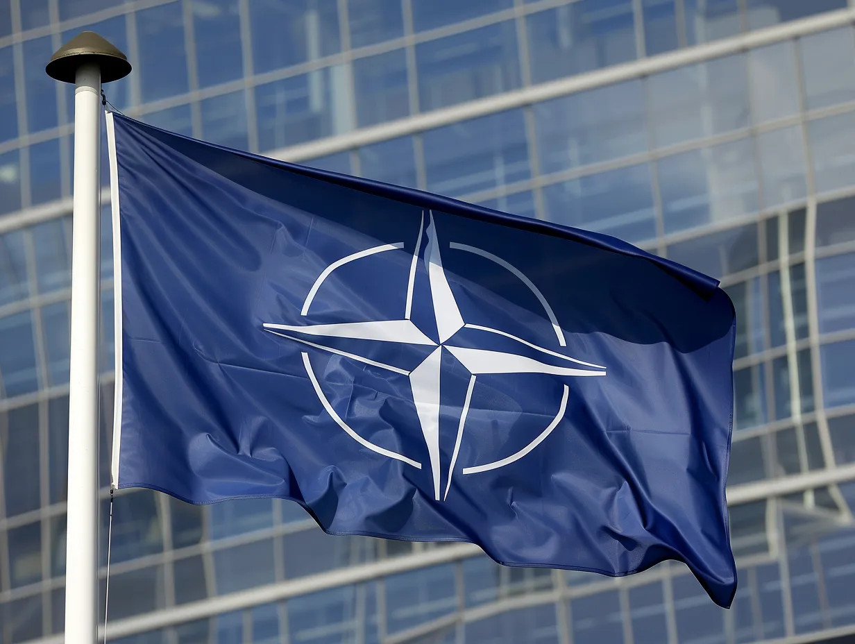 İlk addımı ABŞ atdı: NATO parçalanır?