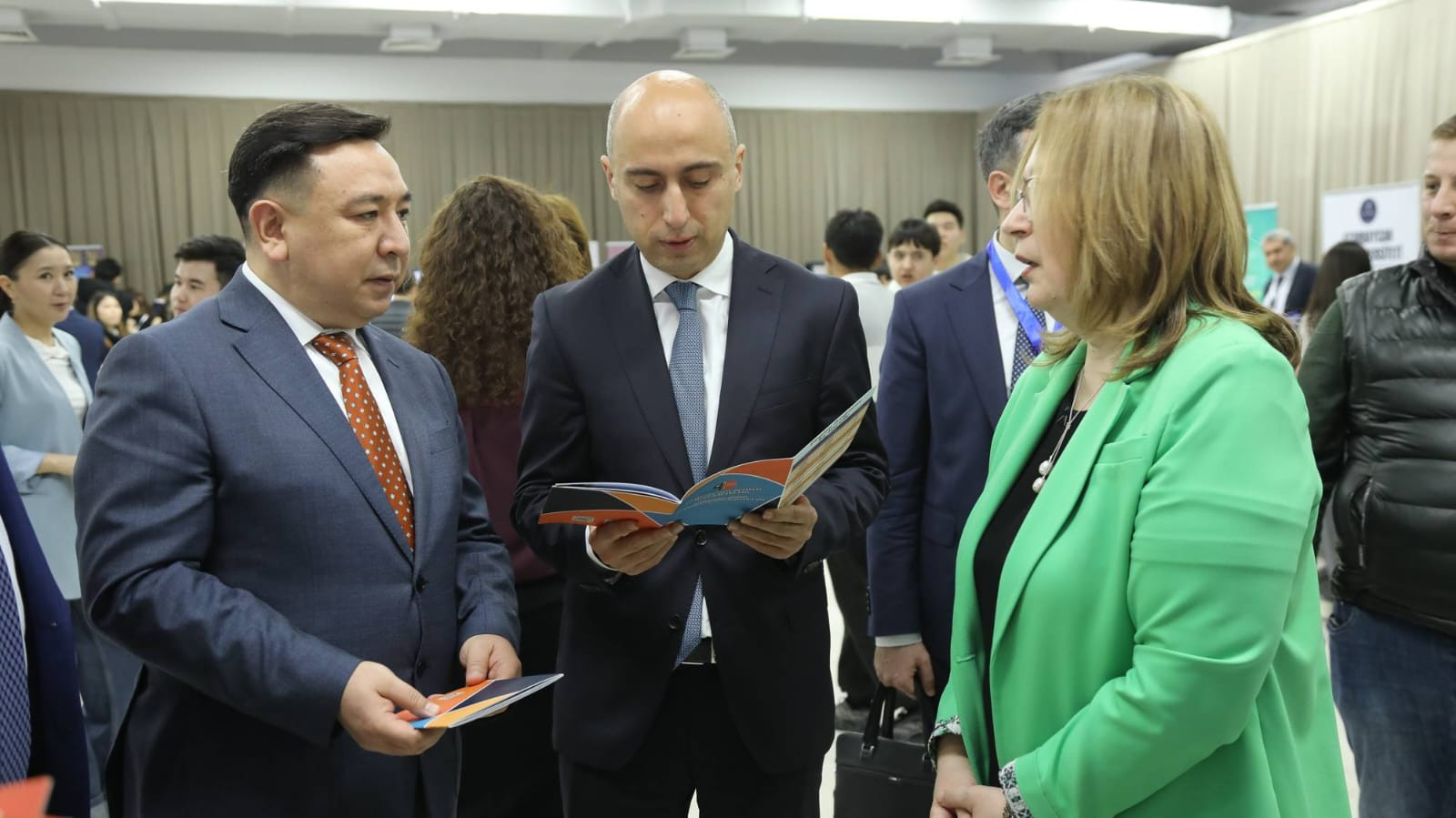 Azərbaycan təhsilində gələcəyə hesablanmış addım: Qazaxıstana səfərin strateji əhəmiyyəti