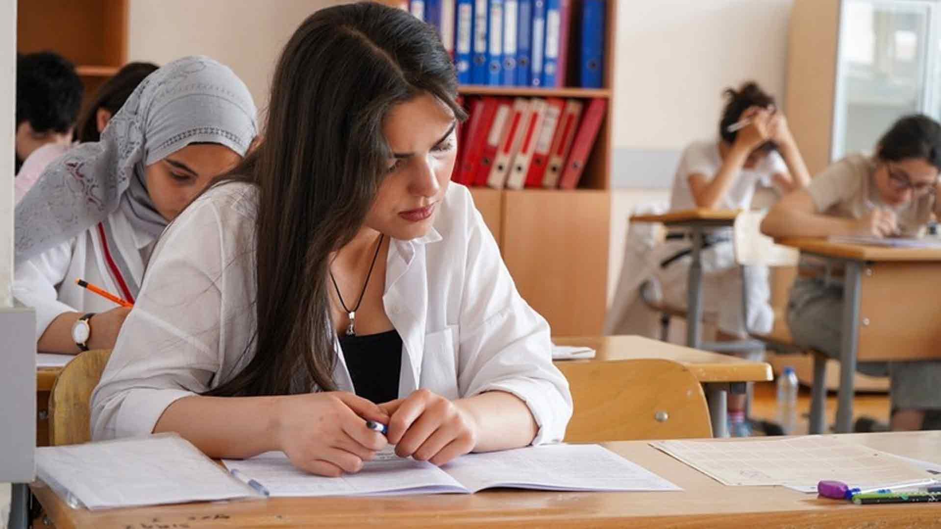 Dövlət İmtahan Mərkəzi bu gün növbəti imtahanlar keçirəcək