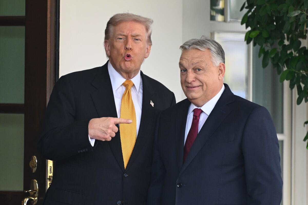 Tramp: Orban mənim dostumdur