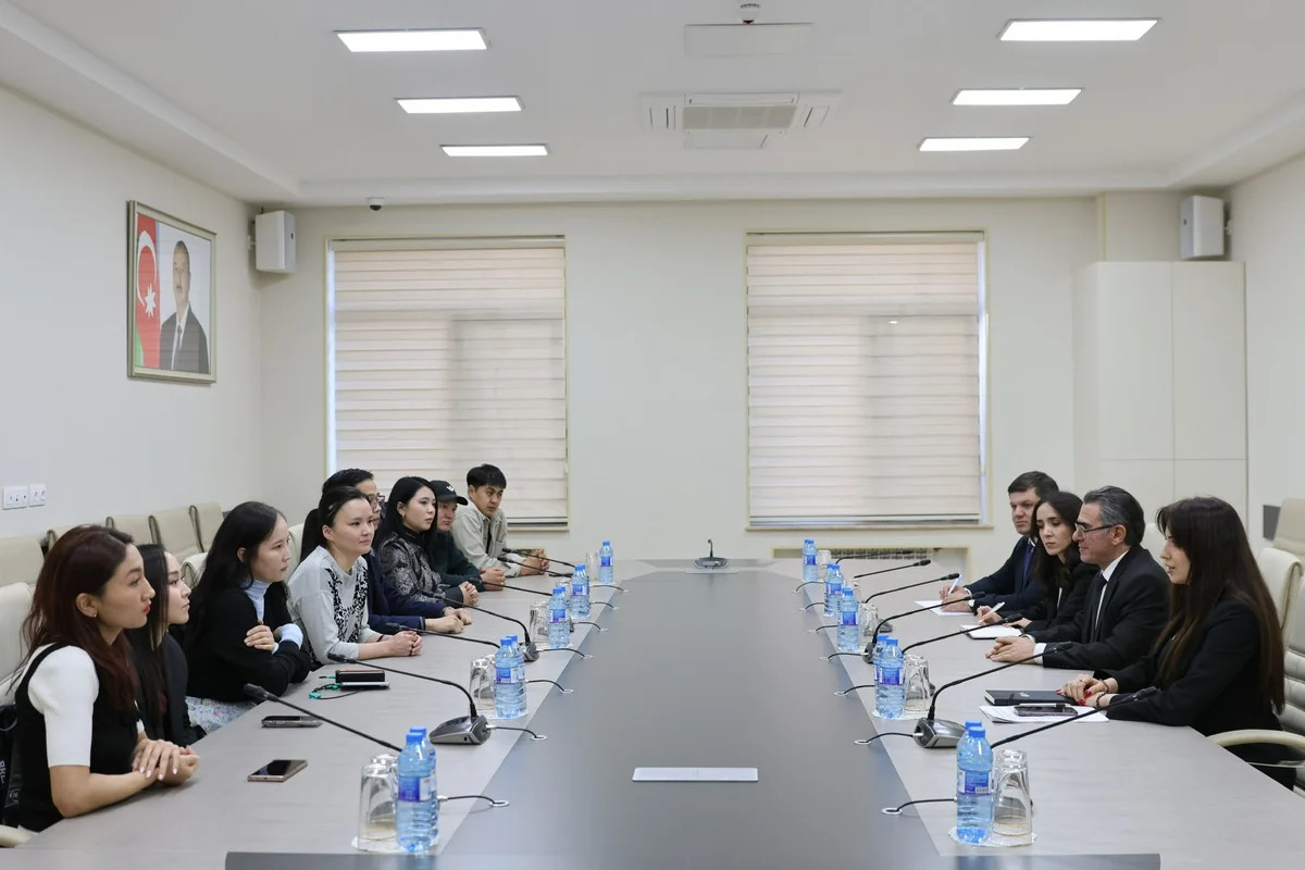 Medianın İnkişafı Agentliyində Monqolustan nümayəndə heyəti ilə görüş keçirilib