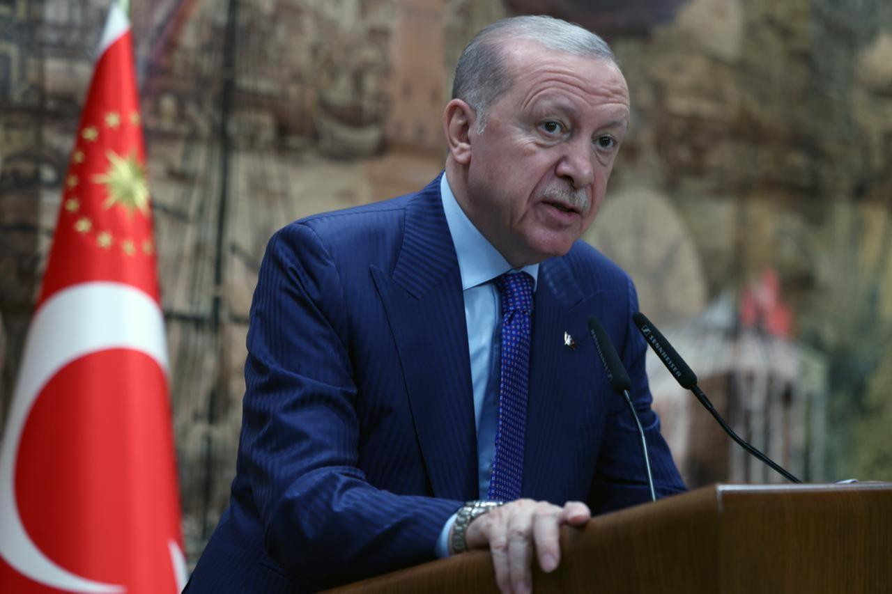 Ərdoğandan sosial mediaya sərt mesaj
