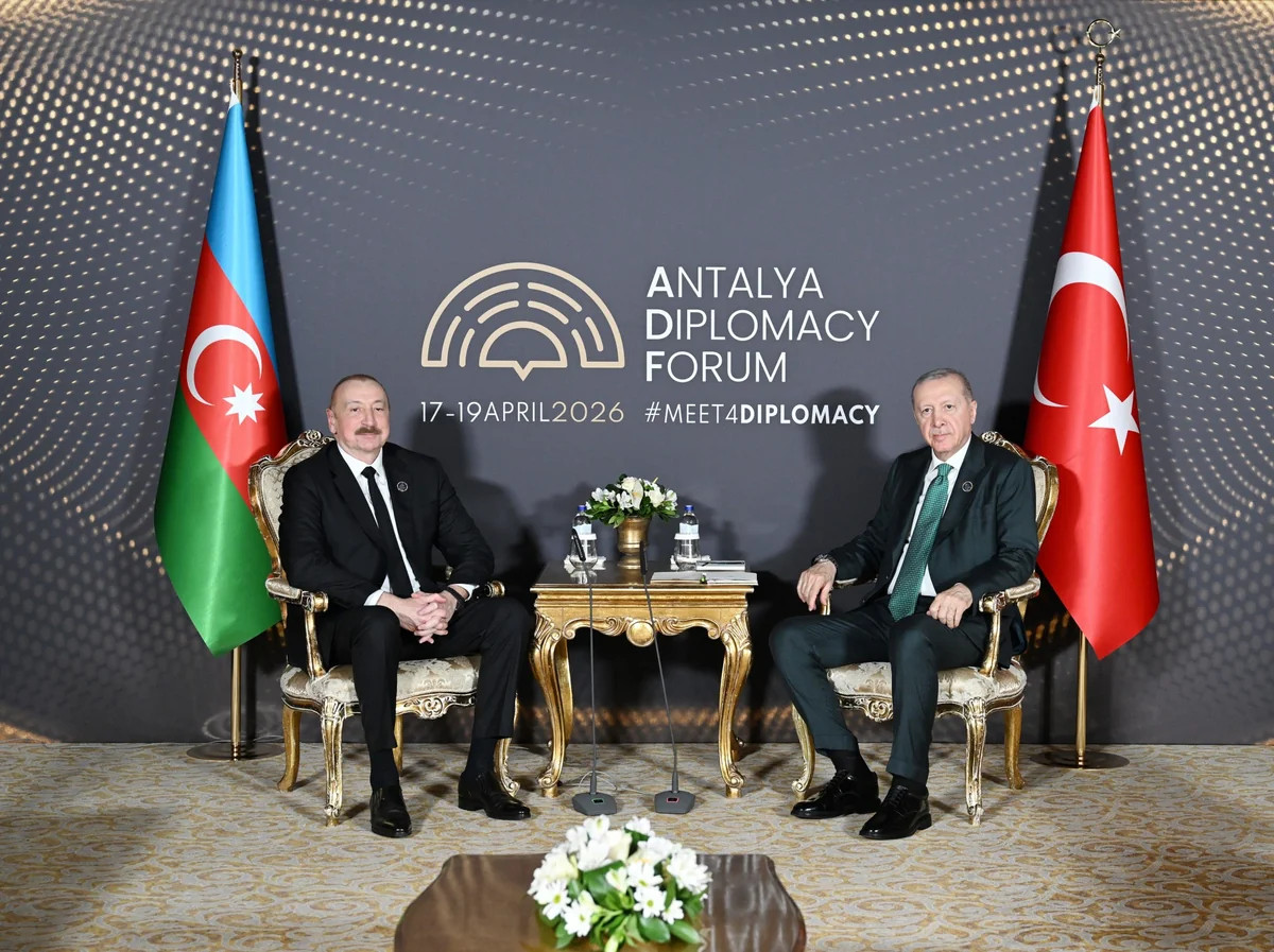 Antalyada İlham Əliyevlə Rəcəb Tayyib Ərdoğanın görüşü keçirilib -