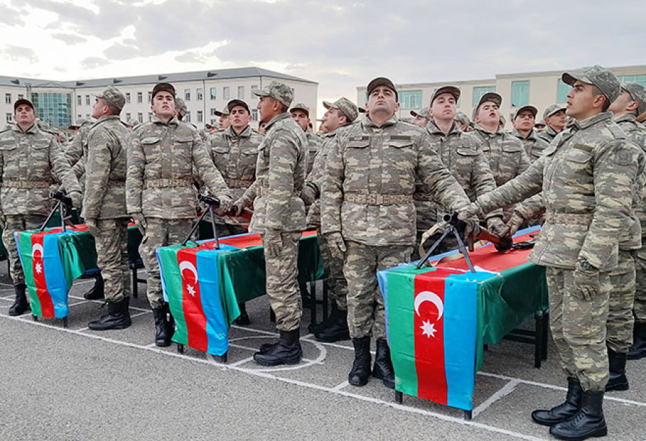 Azərbaycanda hərbi xidmət müddəti azaldılacaq?