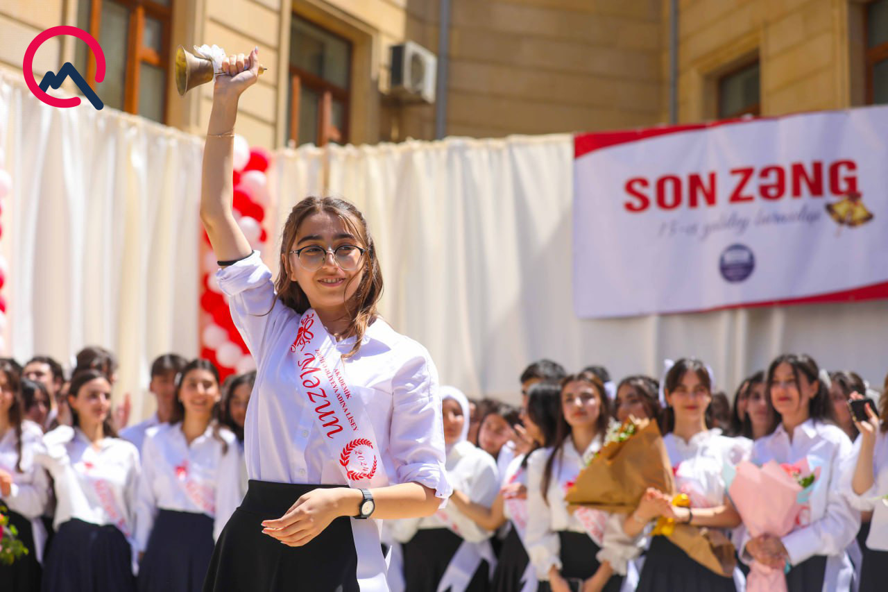 Son zəng -   sadəcə tədbir, yoxsa sosial-psixoloji ehtiyac?