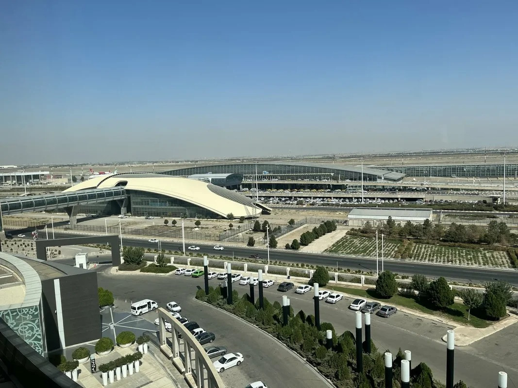 Tehran hava limanı fəaliyyətini bərpa etdi