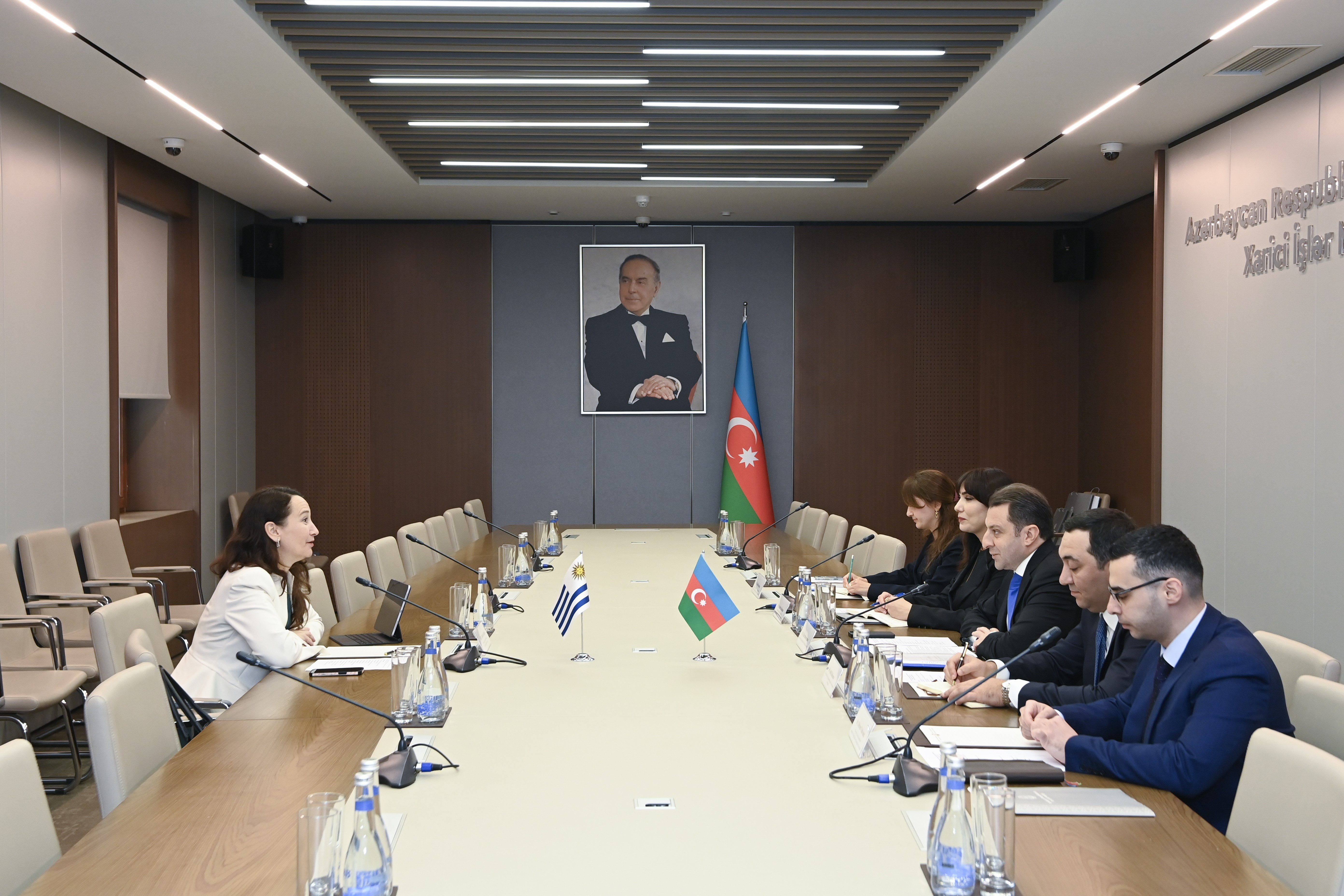 Azərbayanla Uruqvay arasında ikitərəfli əməkdaşlıq müzakirə olunub