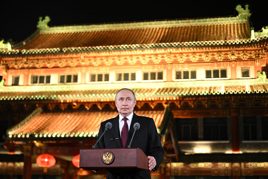 Putin Çinə gedir