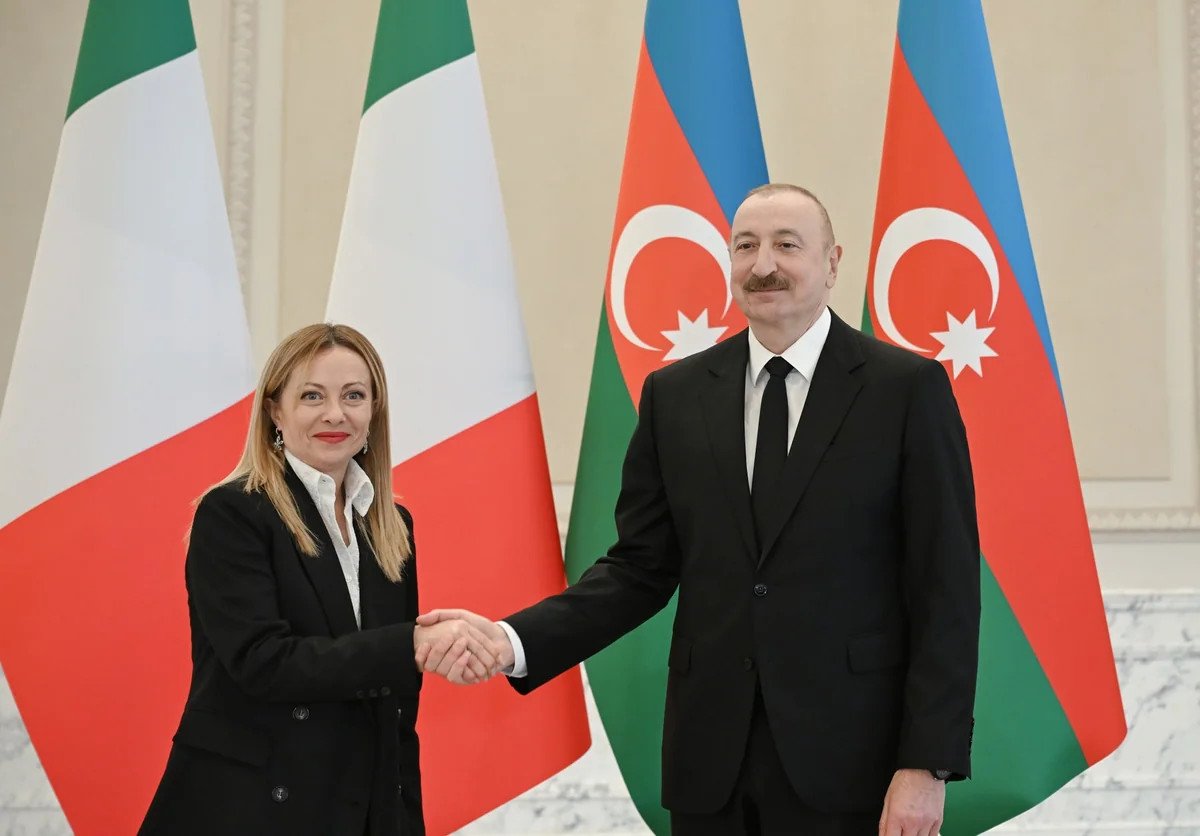 Ciorcia Meloninin Azərbaycana səfəri başa çatıb