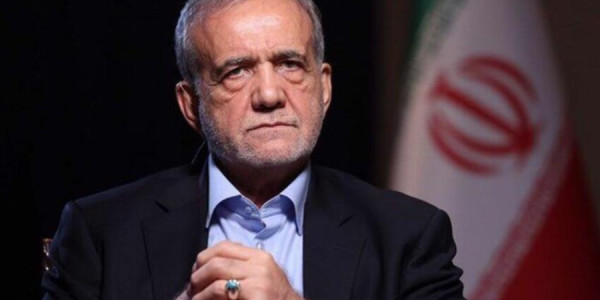 Pezeşkian: Nə danışıqlar masasını, nə də döyüş meydanını tərk etmişik