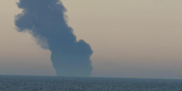 ABŞ Oman körfəzində LPG tankerinə zərbə endirib
