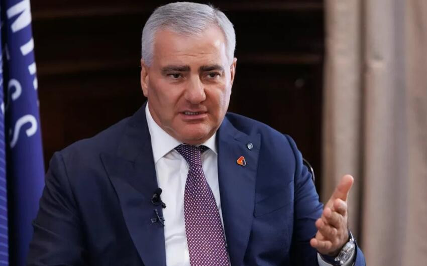 Karapetyan: Ermənistanın xarablığa çevrildiyini bildirib
