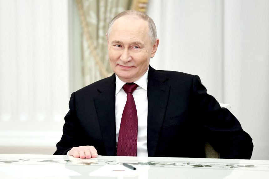 Putinə kompliment: