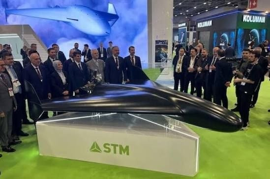 Türkiyə yeni zərbə dronunu ictimaiyyətə tanıdıb