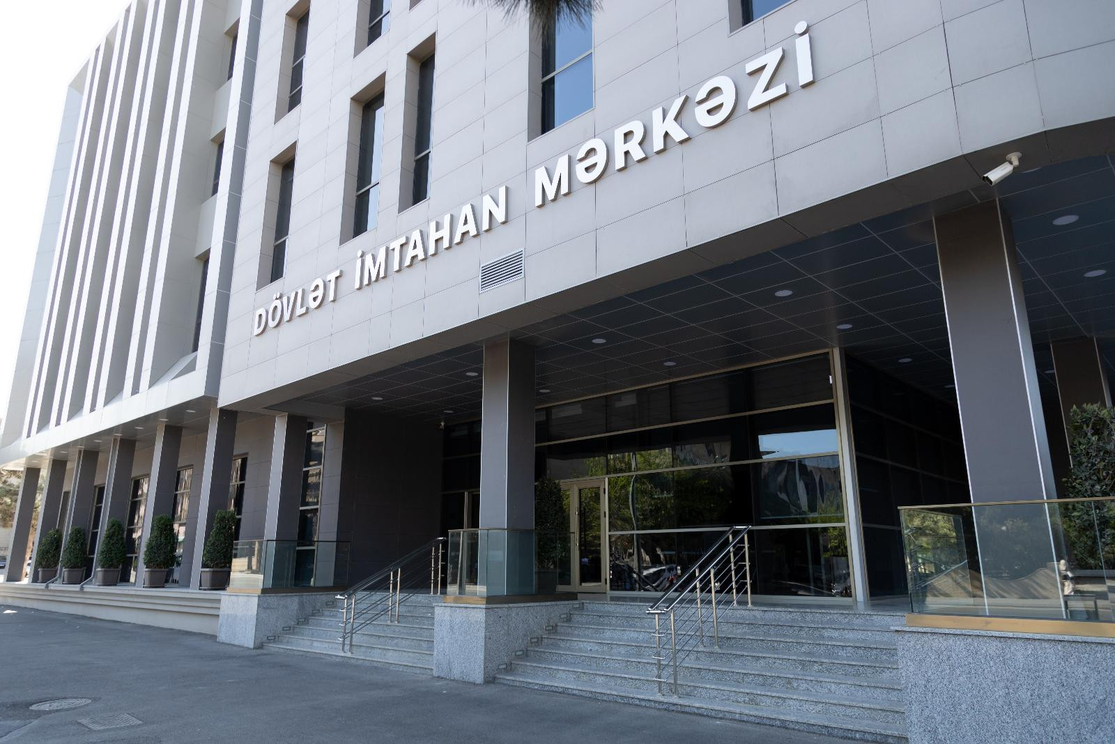 Ali məktəbə imtahansız qəbul olmaq istəyənlərin DİQQƏTİNƏ