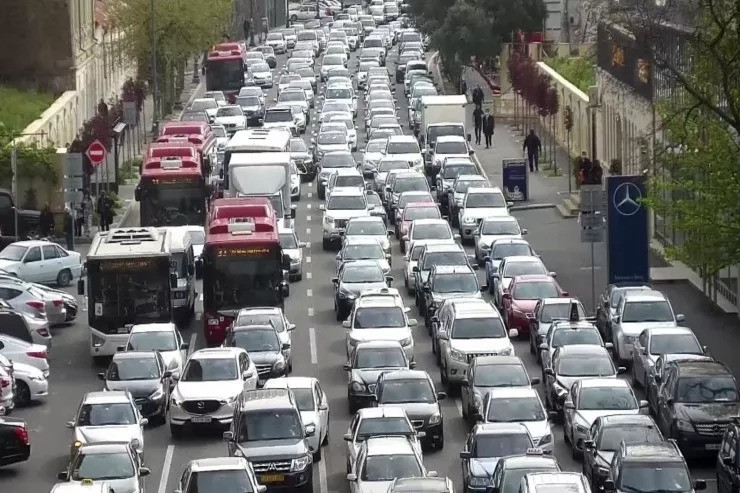 Bakının Baş Planında əsas məsələ tıxacın azaldılmasıdır
