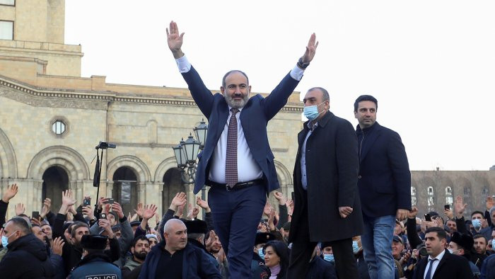 Ermənistanda siyasi düşərgələr və Azərbaycanla bağlı yanaşmalar