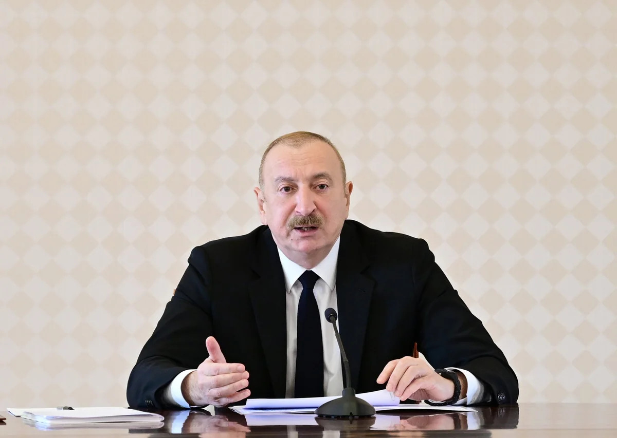 May ayında Bakıda belə yağışın yağmasını xatırlamıram -