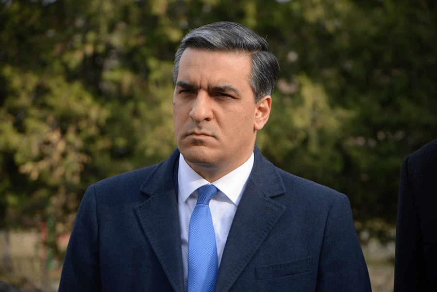Tatoyan: İrəvanın nə Aİ, nə də Rusiya ilə bağlı aydın strategiyası yoxdur