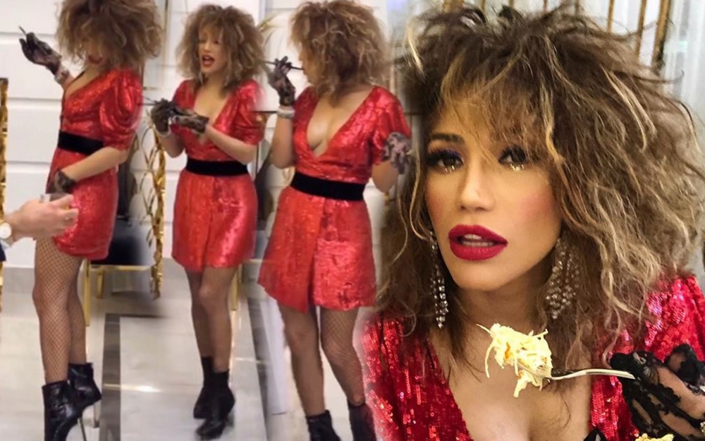 Röya Ayxan "Şöhrət" ordeni istəyir: "Ola bilsin, o adı almayım, amma..."