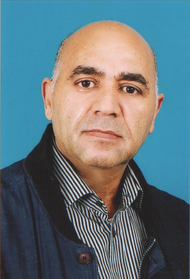 Siyasət ziyalıları yeyir...