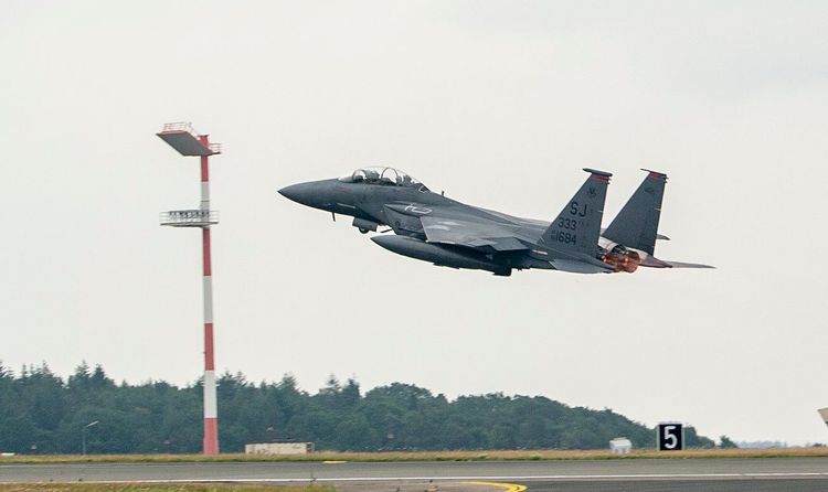 ABŞ-da təlimdə olan F-35 qırıcısı yoxa çıxıb - Pentaqon xalqdan yardım istədi