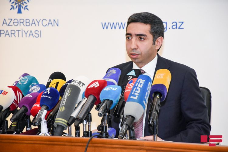"Bəzi regionların dövlət xəstəxanalarında tibbi fakültələrin açılması üçün hökumətə təkliflər hazırlayırıq" -&nbsp; Zaur Əliyev