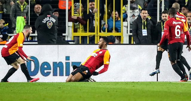 &nbsp;"Qalatasaray" -&nbsp;"Beşiktaş" derbisi "sülh"lə bitdi