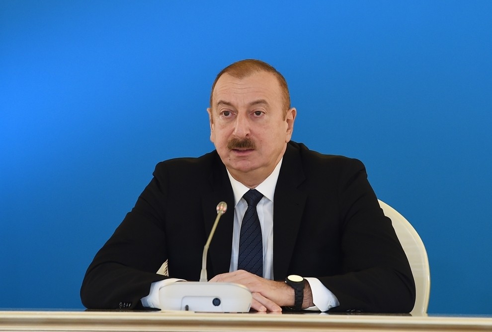 Prezident&nbsp;nazirlərin toplantısında: "Bu&nbsp;layihə&nbsp;əsasında əməkdaşlığın nadir formatı yaradılıb&rdquo; - FOTOLAR