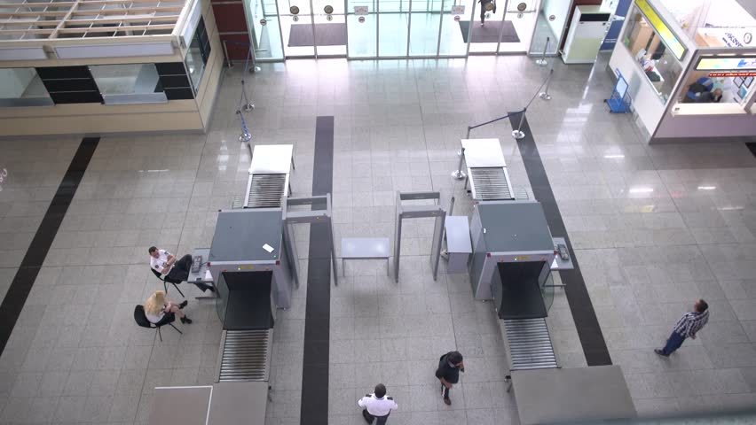 Onların baqajları gömrükdə yoxlanılmayacaq - Yeni qanun qəbul edilir