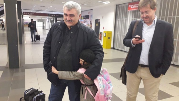 Əfqan Muxtarlı Almaniyaya yollanıb - FOTOLAR